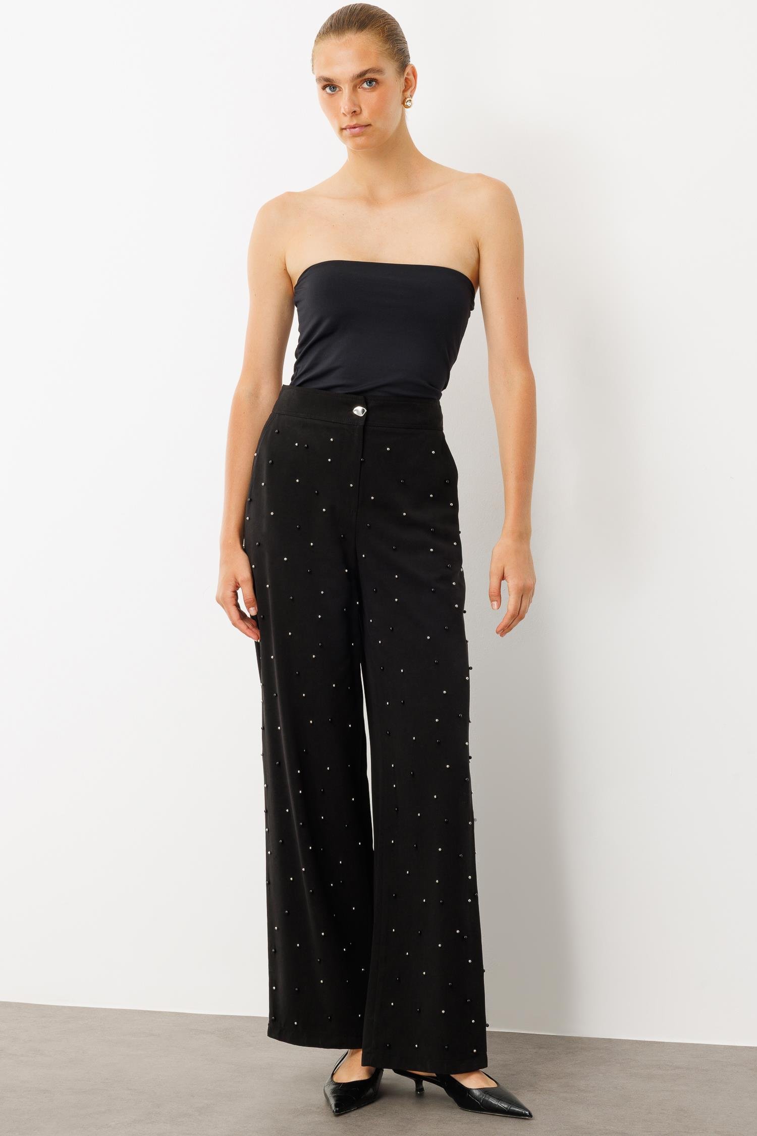 Modailgi  Yüksel Bel Yandan Cepli İnci Detaylı Plazzo Pantolon - 15041 Siyah