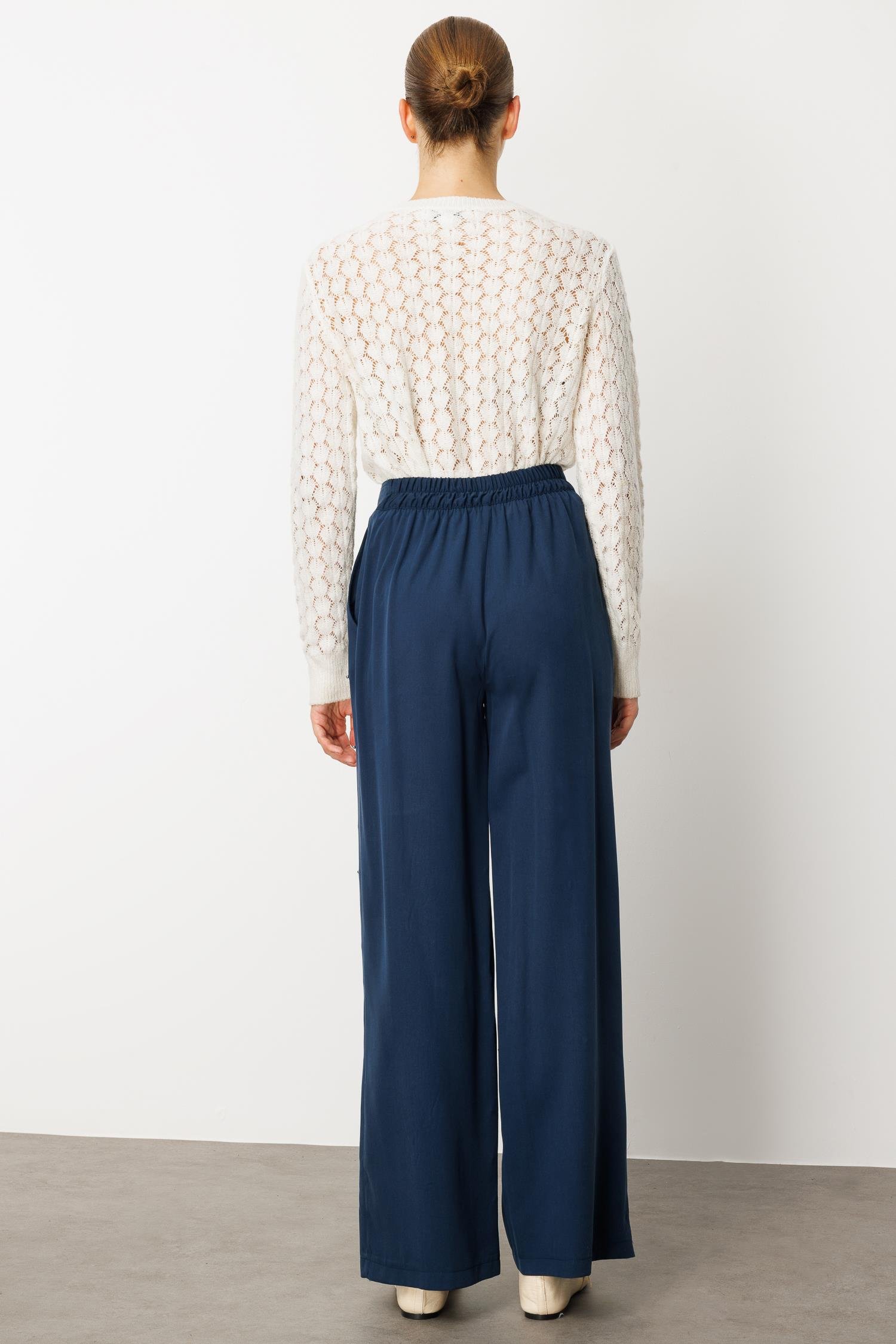 Modailgi  Yüksel Bel Yandan Cepli İnci Detaylı Plazzo Pantolon - 15041 İndigo