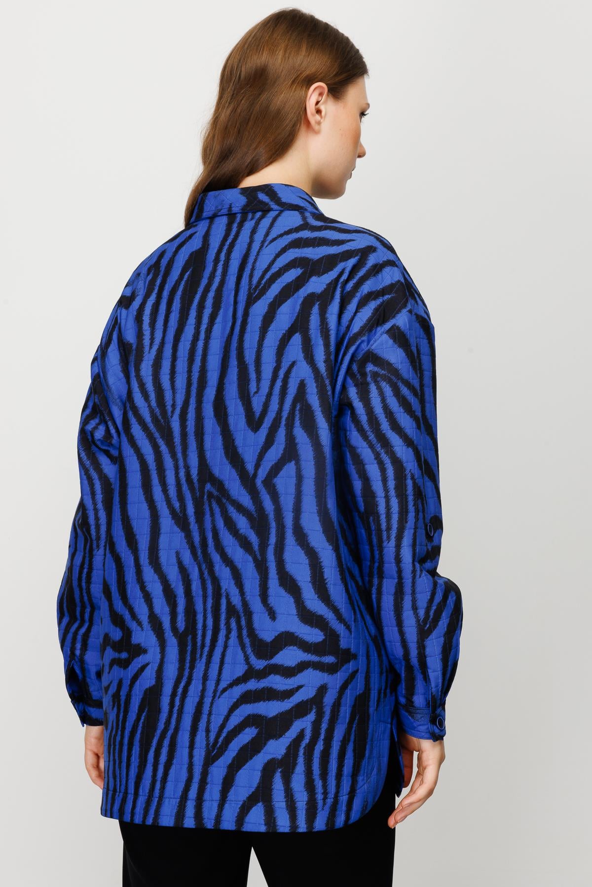 Modailgi  Zebra Desenli Kapitone Oversize Tunik Saks