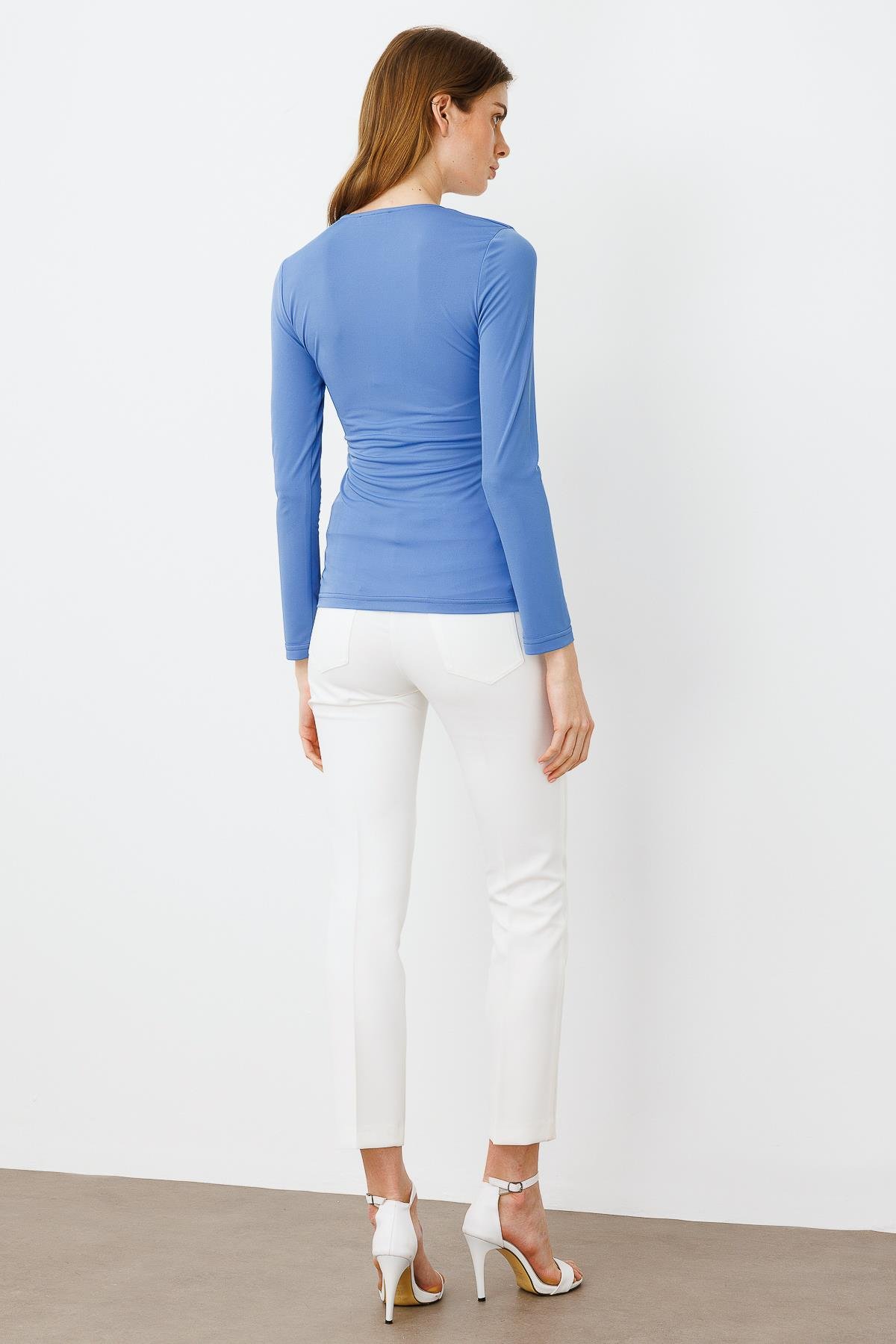 Modailgi  Zincir Aksesuarlı Uzun Kollu Kruvaze Bluz İndigo