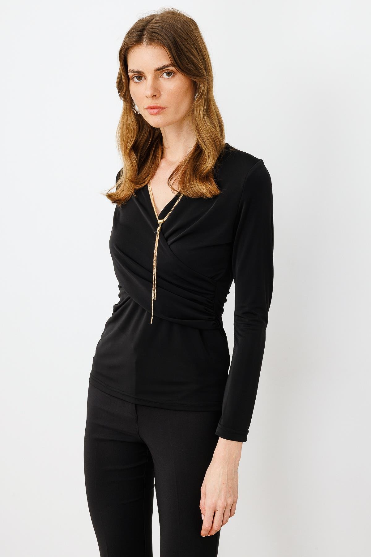 Modailgi  Zincir Aksesuarlı Uzun Kollu Kruvaze Bluz Siyah