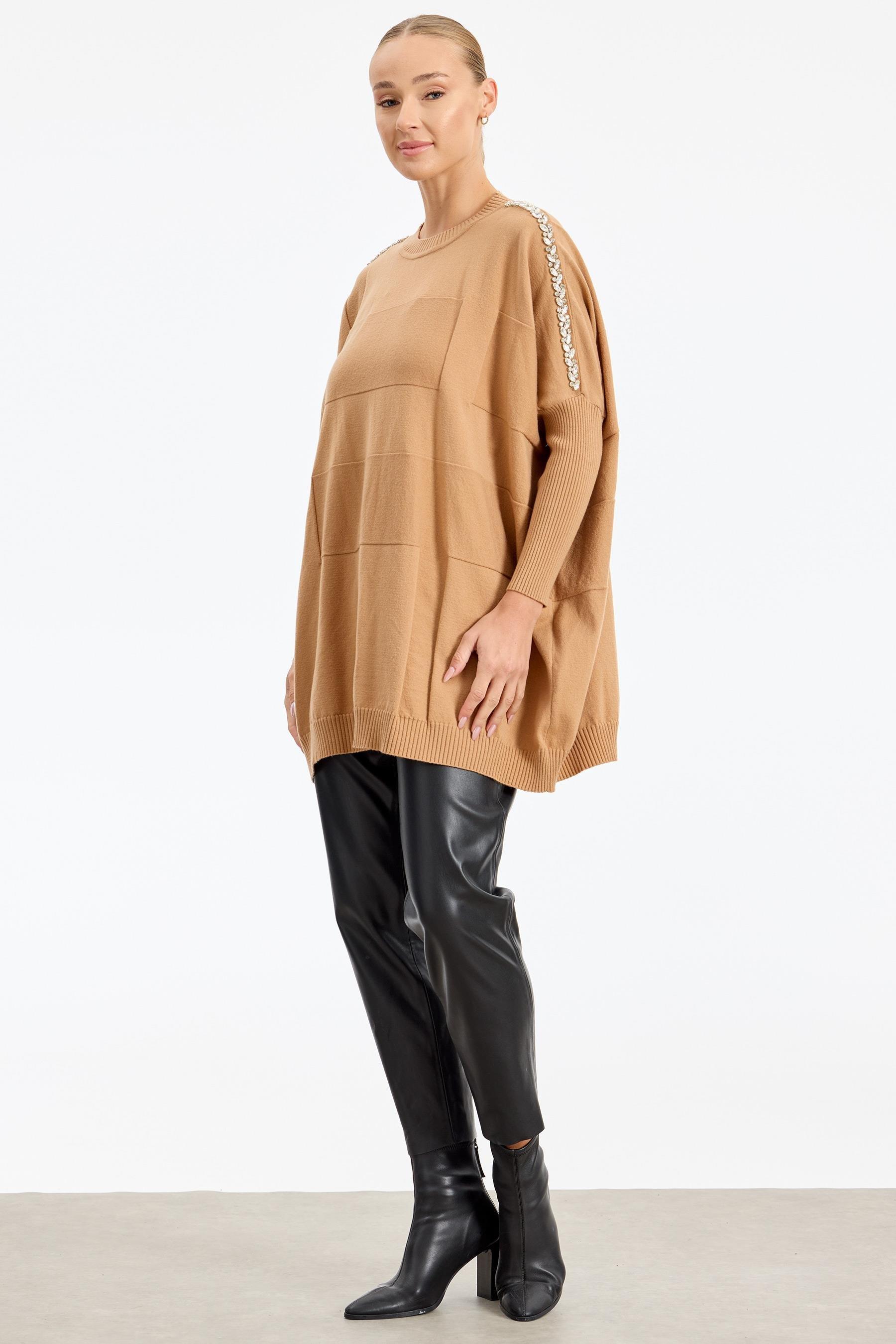 Omzu Yapıştırma Taşlı Yarasa Kollu Triko Tunik CAMEL