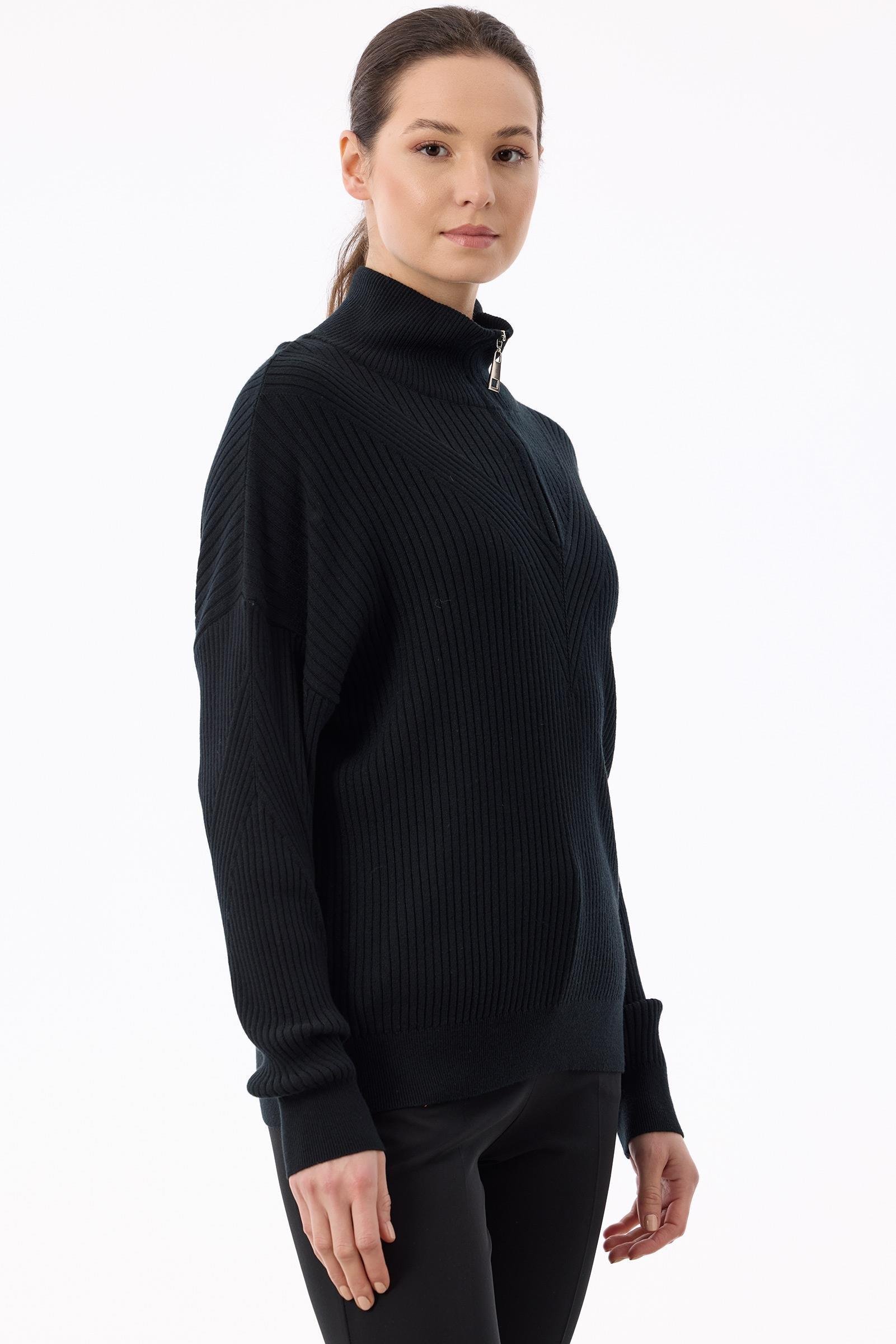 Örgü Detaylı Yüksek Yakalı Triko Bluz SİYAH