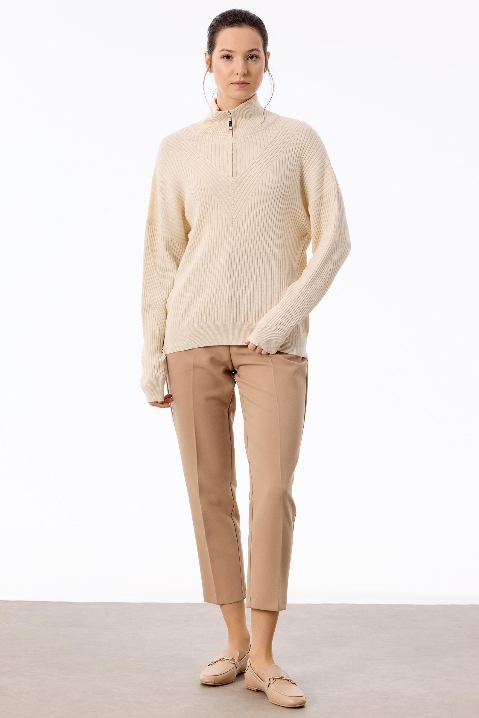 Örgü Detaylı Yüksek Yakalı Triko Bluz VANİLYA