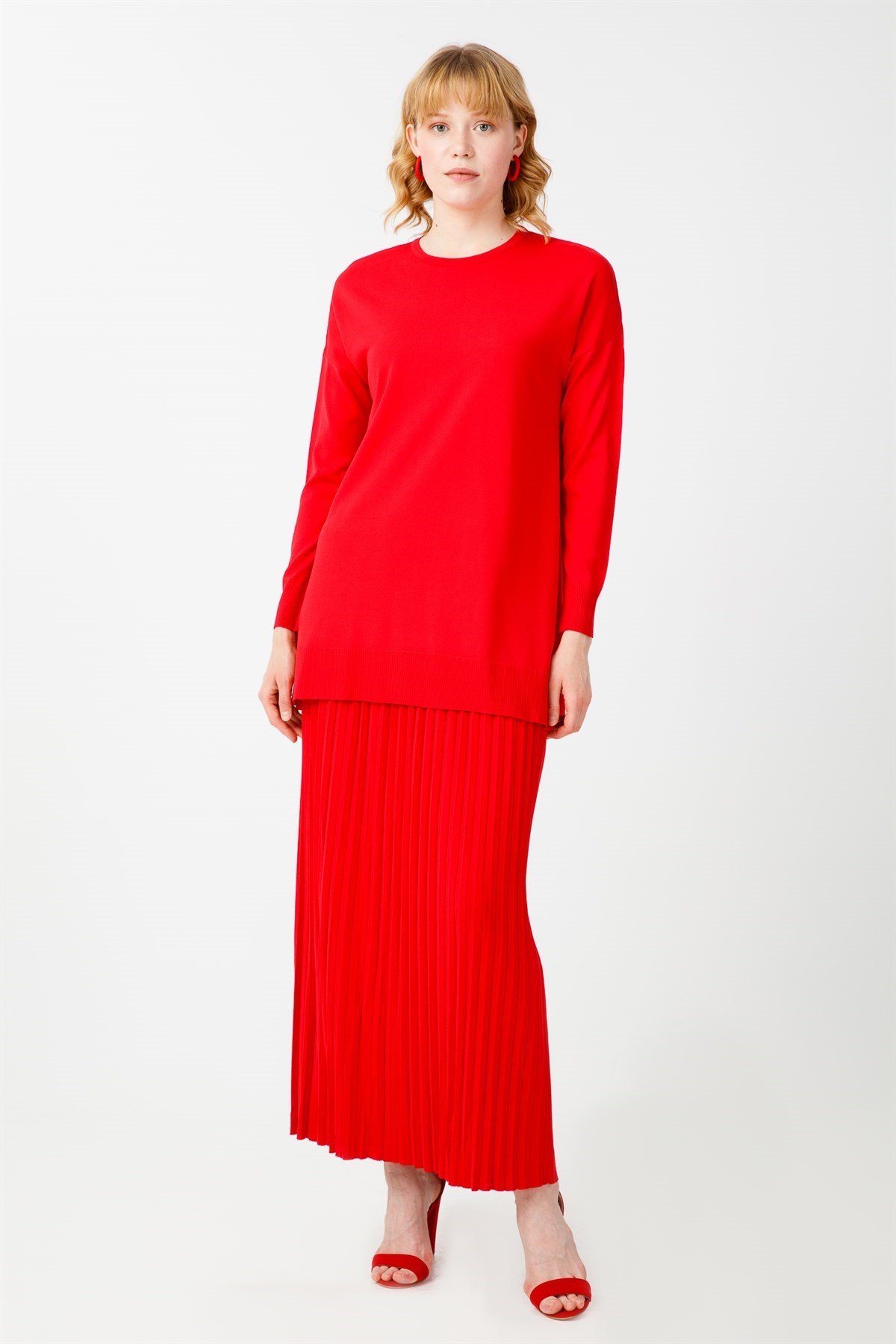 PİLELİ ETEK BLUZ RAYON TAKIM KIRMIZI
