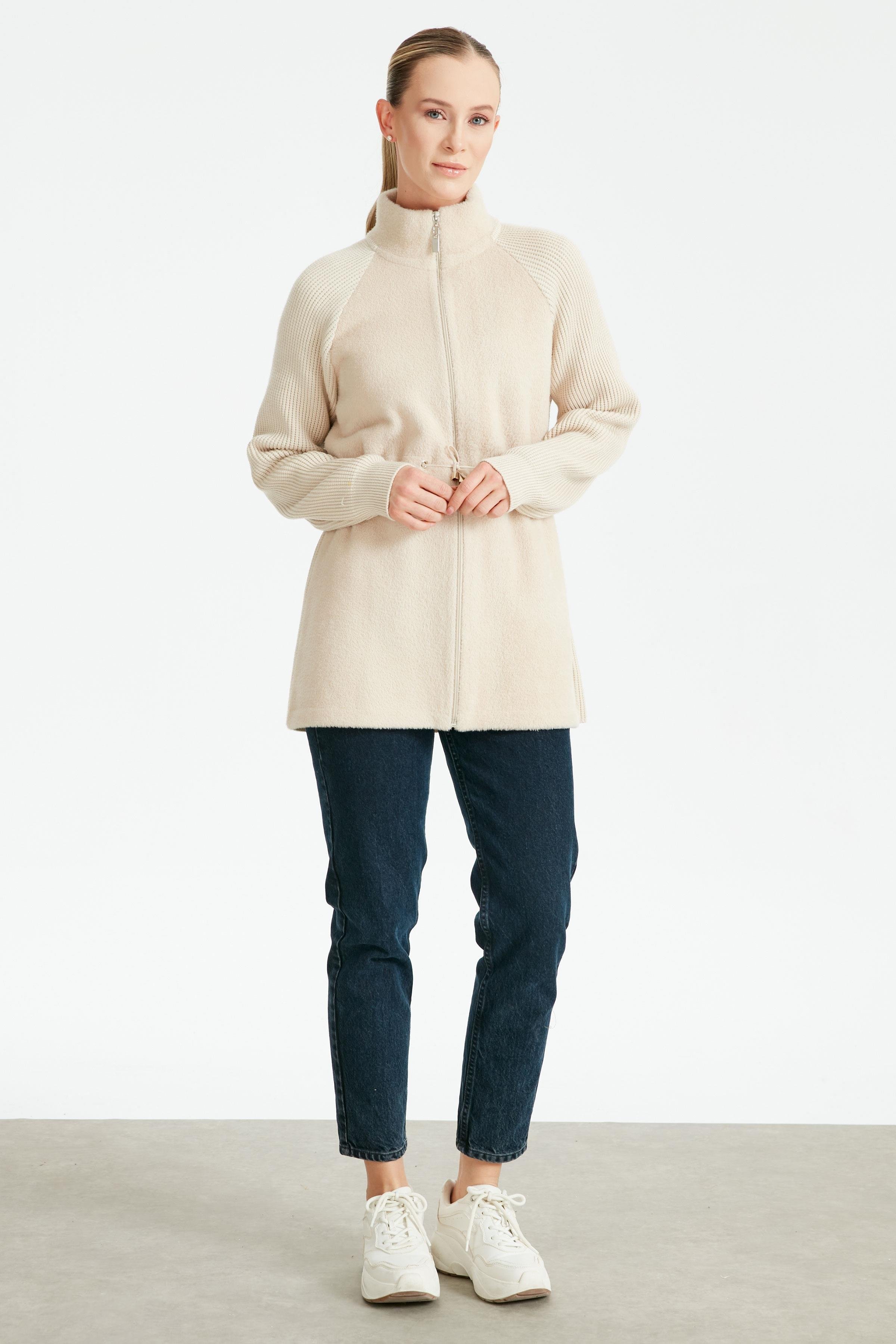 Reglan Kollu Triko Kombinli Mont BEJ