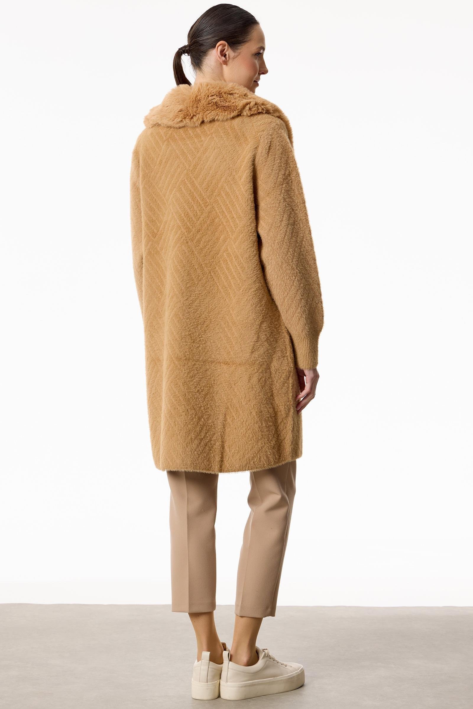 Yakası Kürklü Triko Kaban BEJ