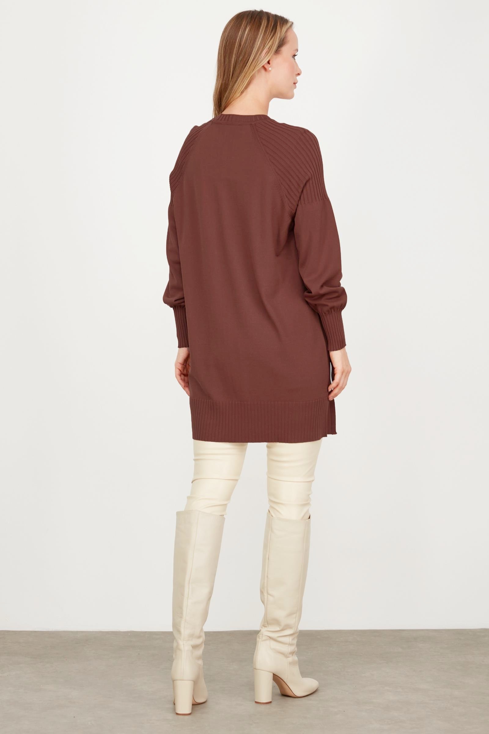 YANLARI YIRTMAÇLI RAYON TUNİK TABA