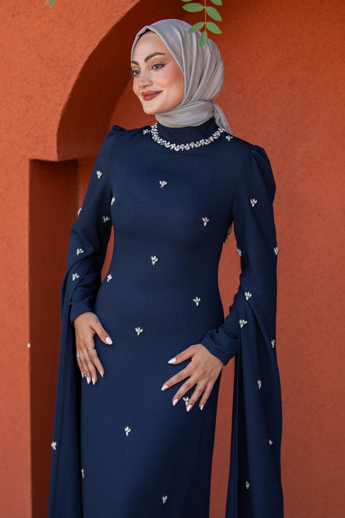 Esmina Taş İşlemeli Tesettür Abiye-Laci