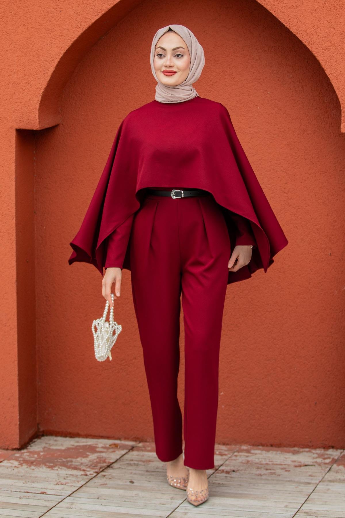 Klasik Kesim Pelerin Detaylı Tulum-Bordo