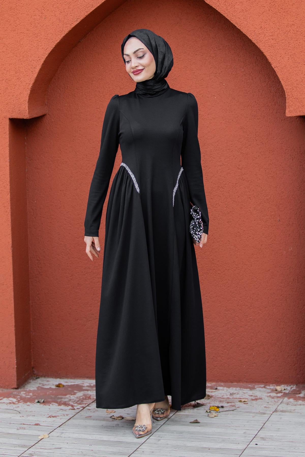 More Taş Detay Özel Gün Elbisesi-Siyah