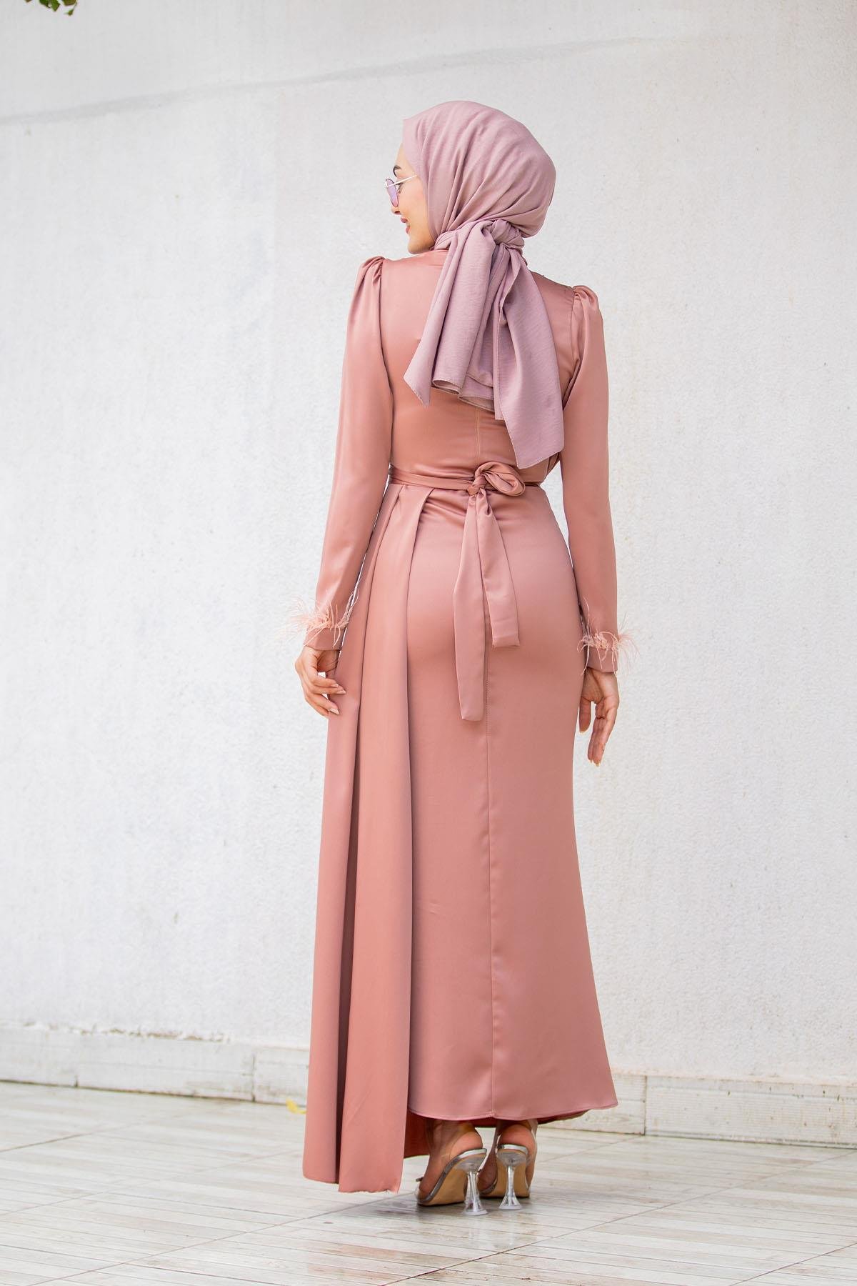 Peri Saten Yan Kuyruklu Tesettür Abiye-Pembe