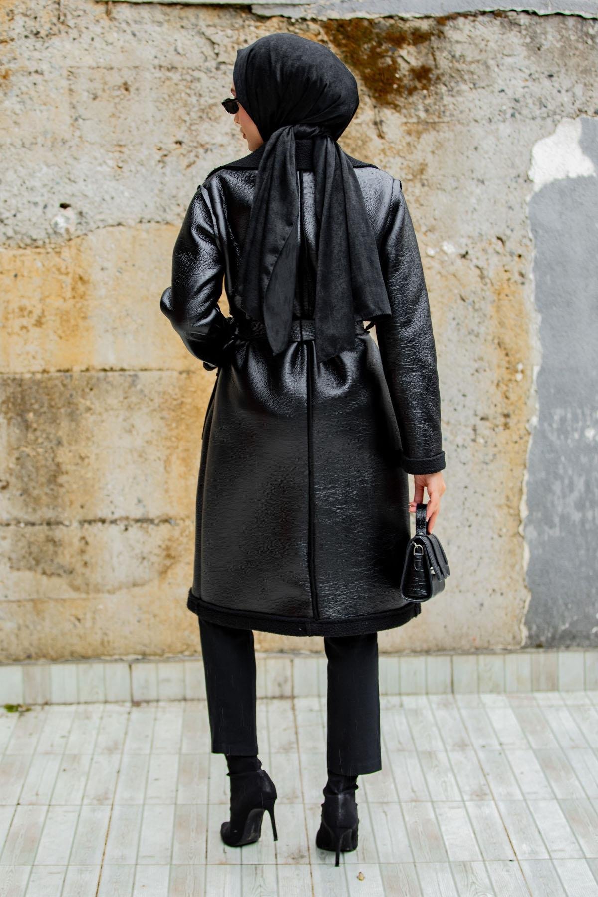 Yün Kaplamalı Deri Kaban-Siyah