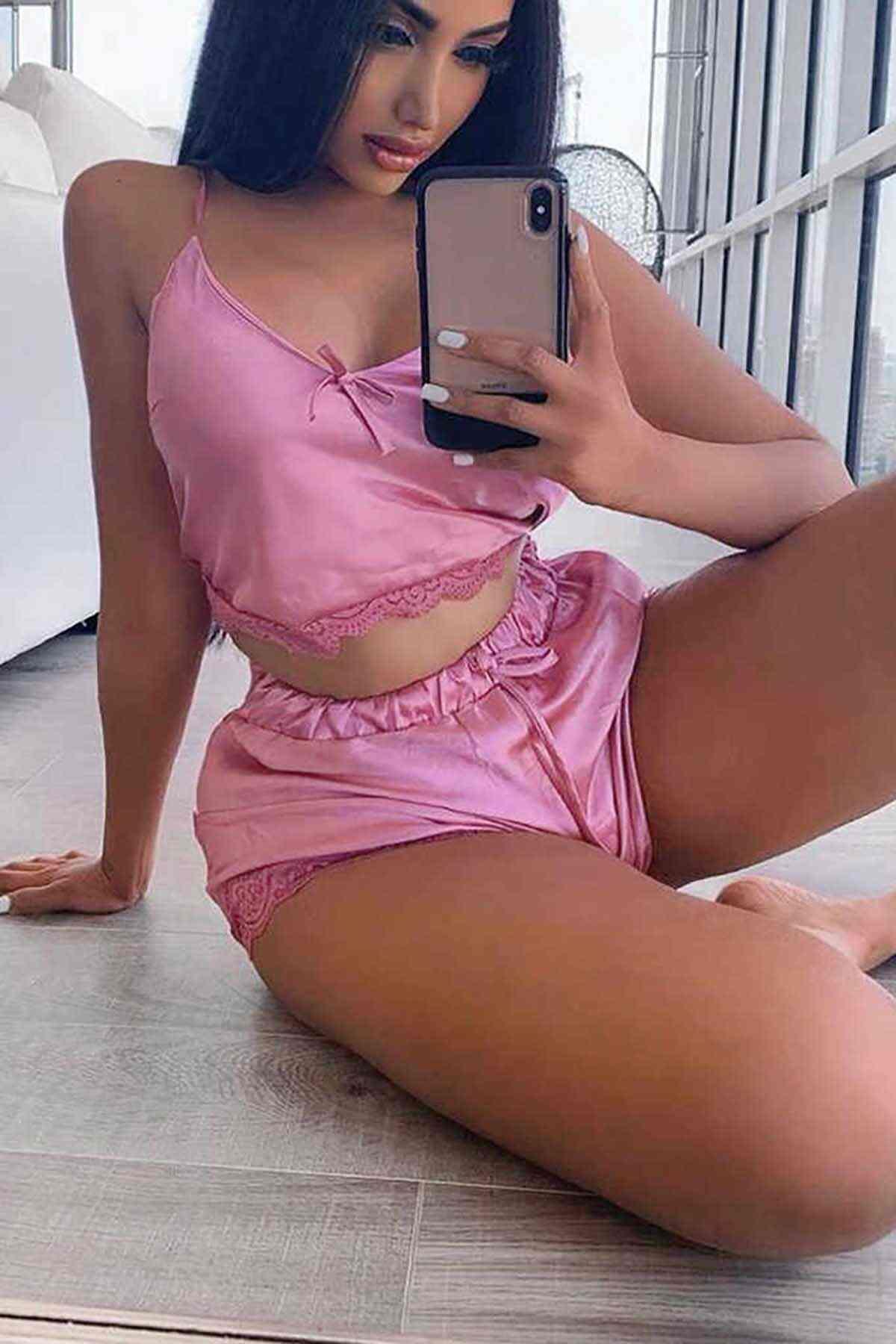 Merry See Saten Dantelli Şortlu Pijama Takım Pembe