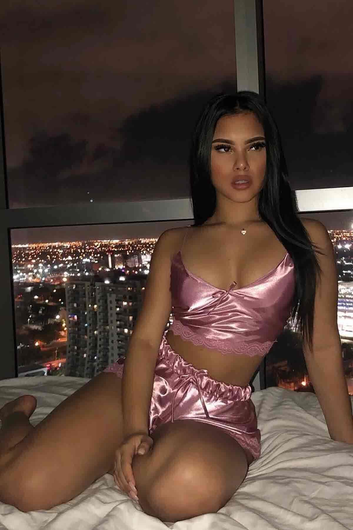 Merry See Saten Dantelli Şortlu Pijama Takım Pembe
