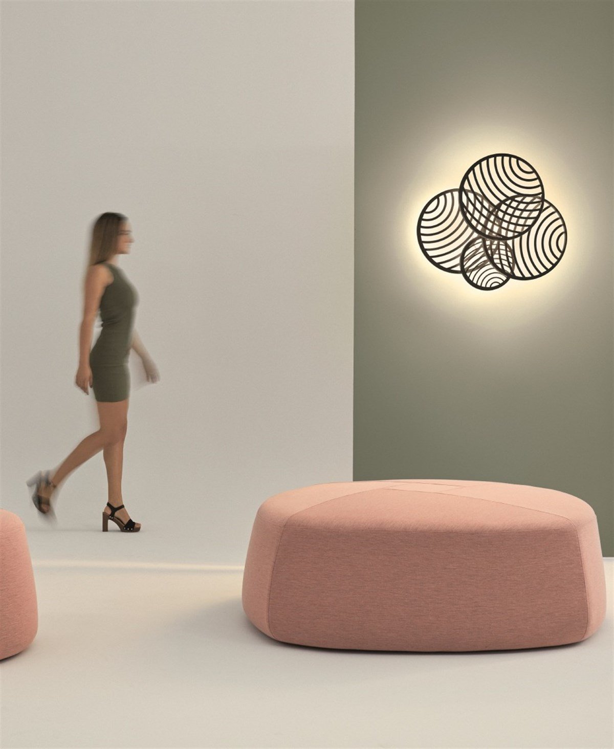 COLLAGE BÜYÜK BOY SİYAH APLİK / PLAFONYER