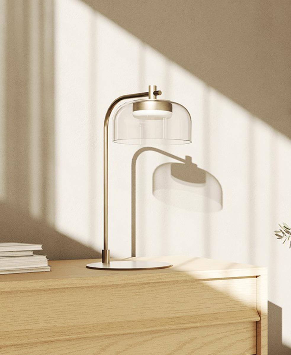 Ipon Cam Masa Lambası