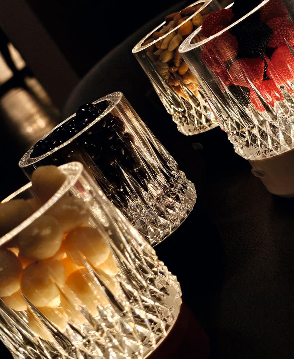 Lax Şarjlı Beyaz Masa Lambası