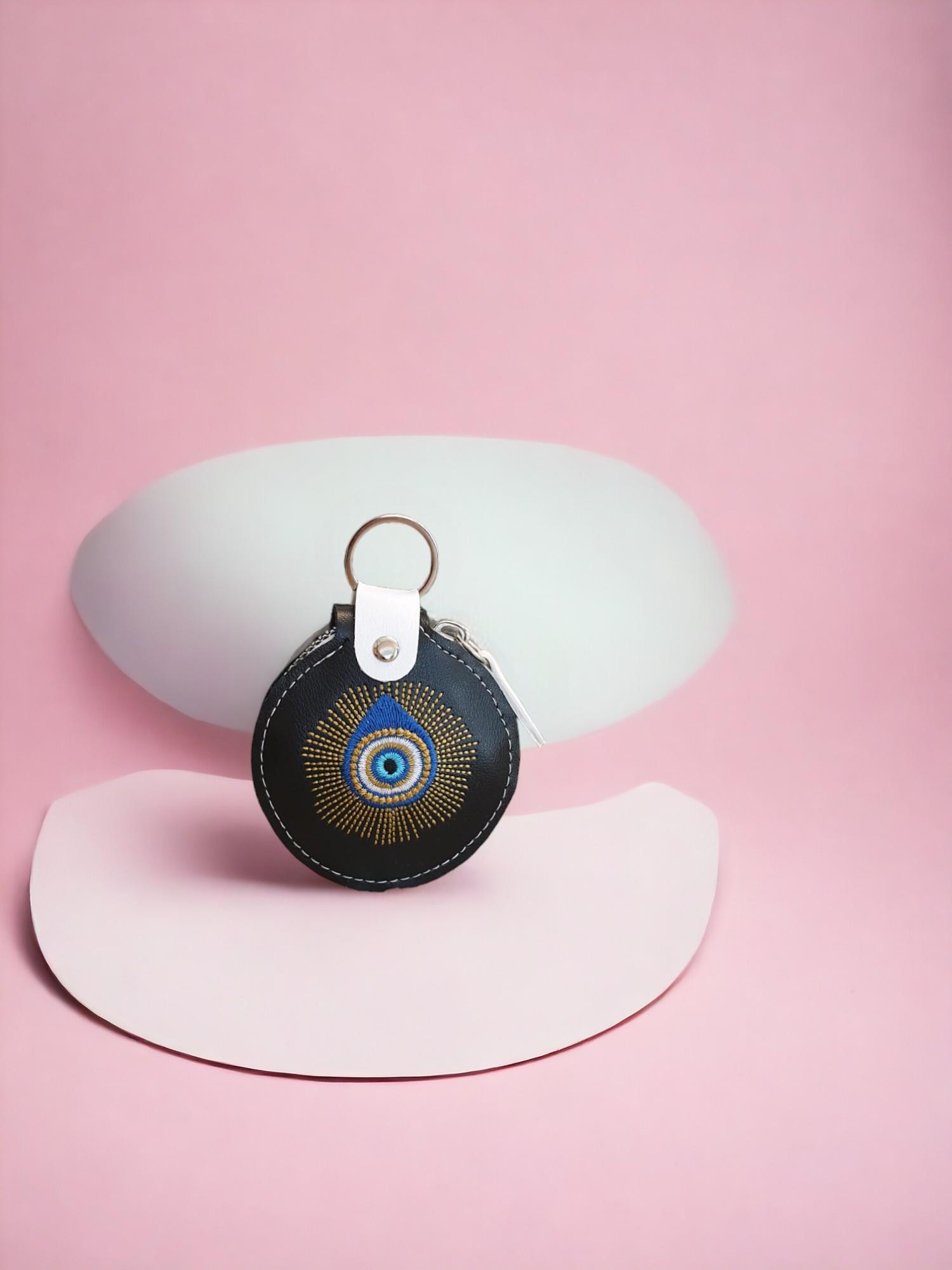 Nazar Desenli  Suni Deri Yuvarlak Cüzdan Anahtarlık  (7Cm)