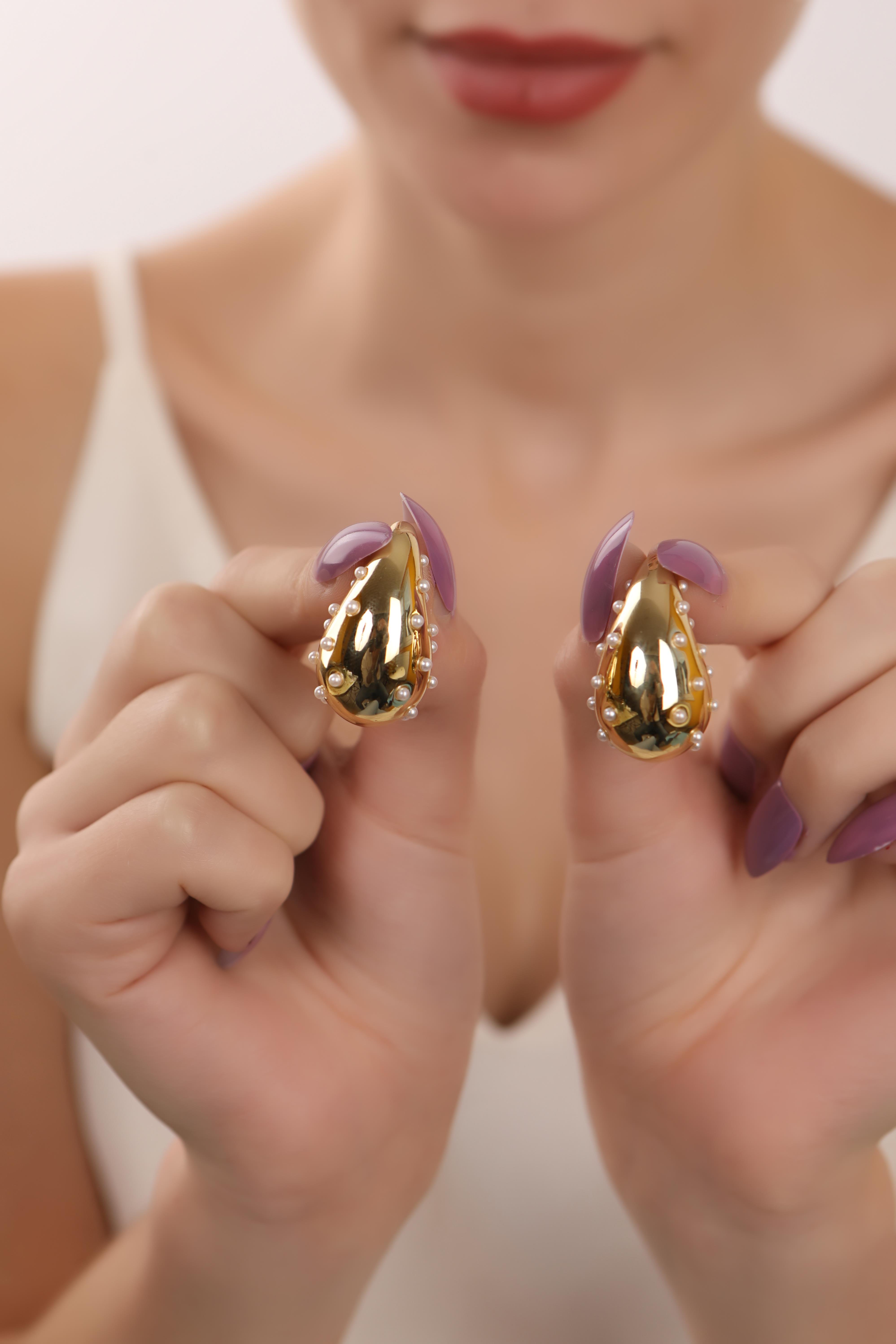 Altın Kaplama İnci Detaylı Bottega Küpe