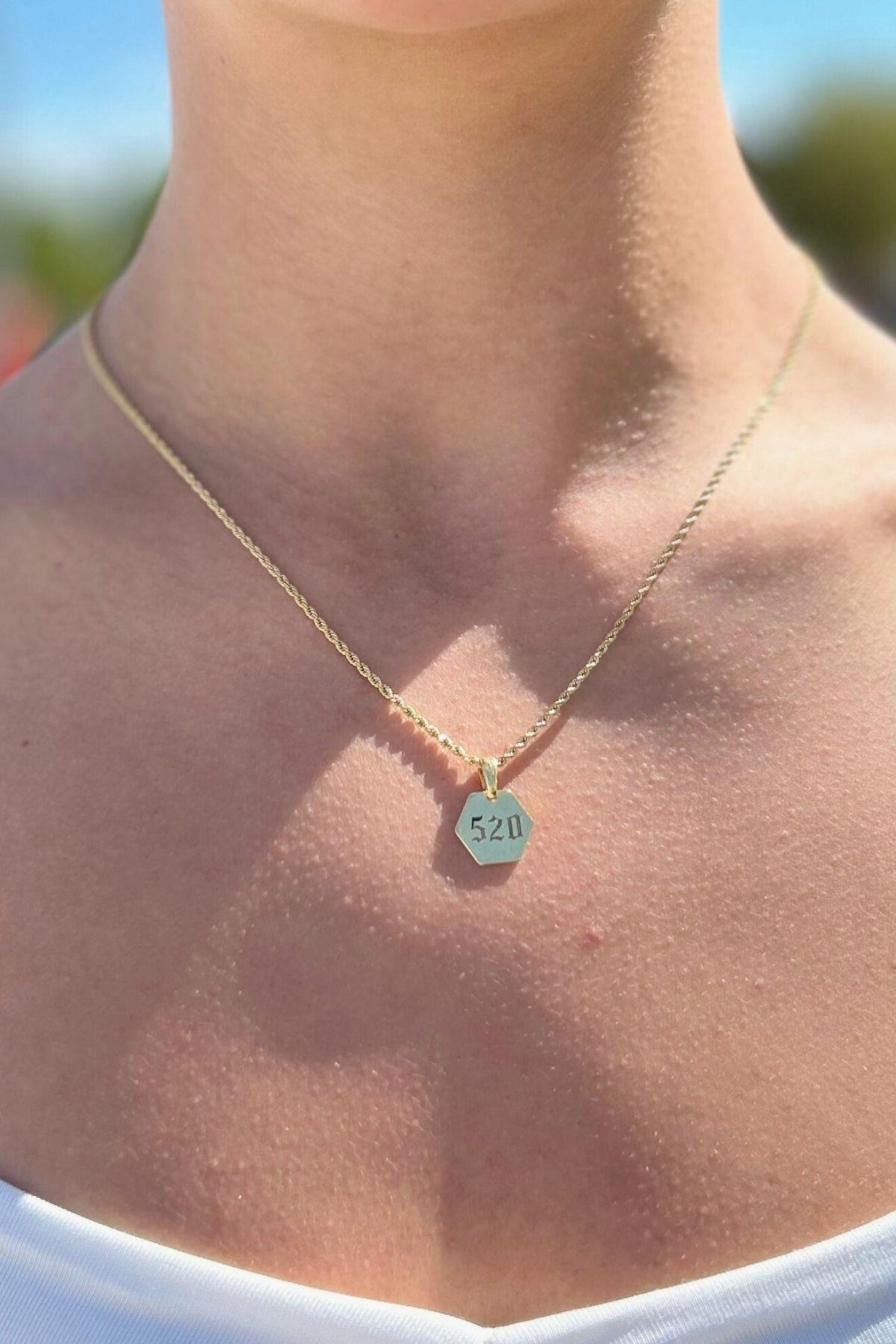 Çelik 520 Bereket Kolyesi