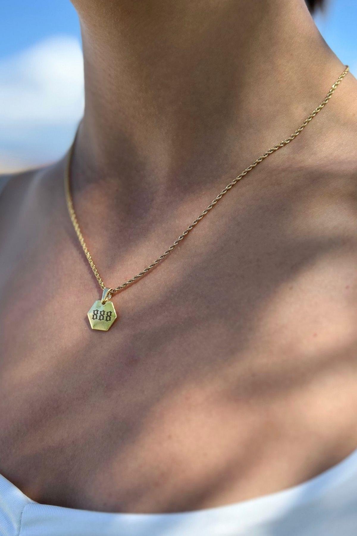 Çelik 888 Melek Kolyesi