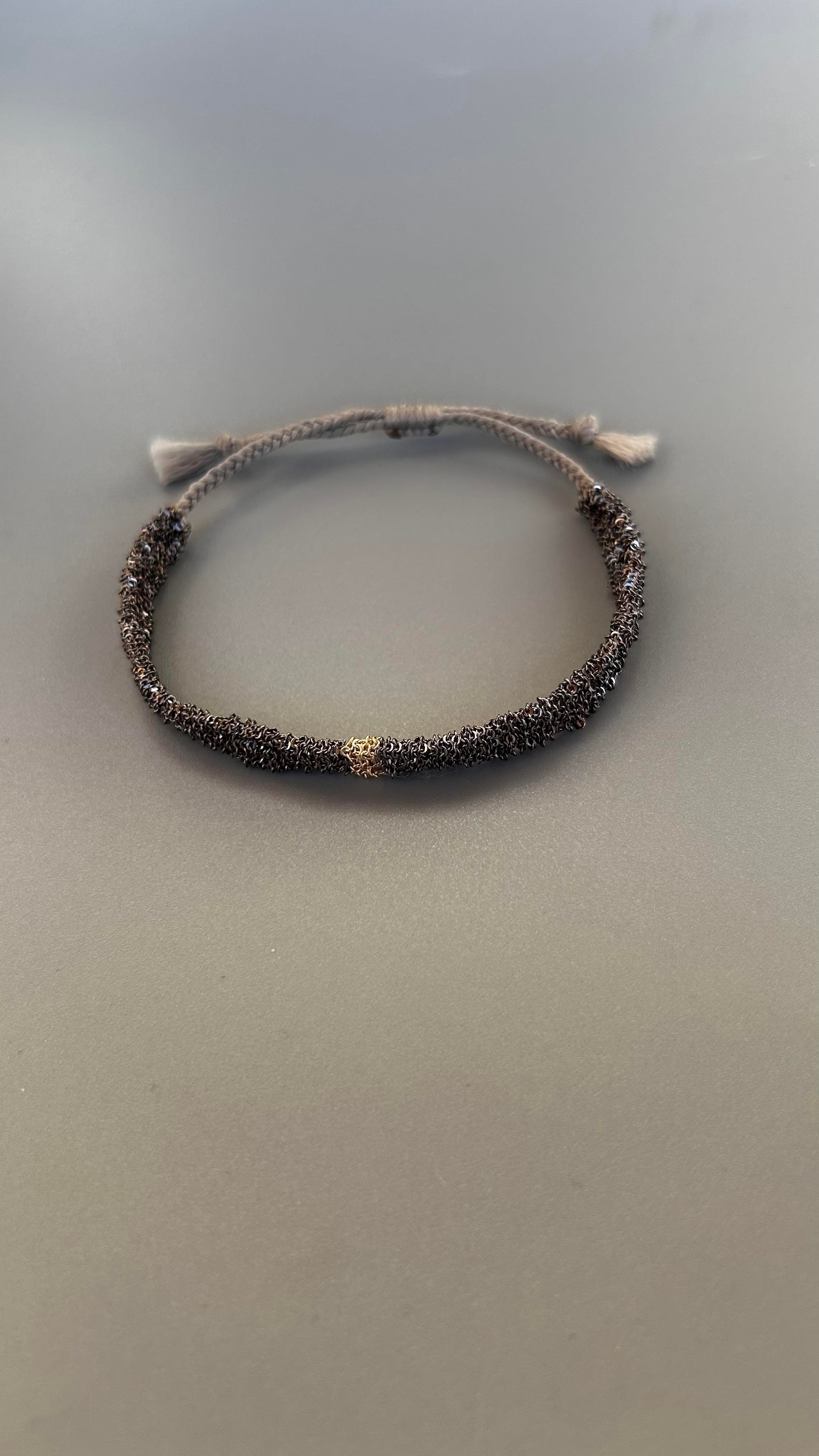 El Emeği Unisex Füme Renk Gold Detaylı Ayarlanabilir Dokuma Zincir Bileklik
