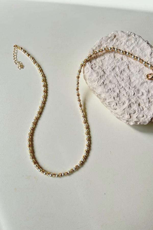 Gold Boncuklu Yapay İnci Kolye