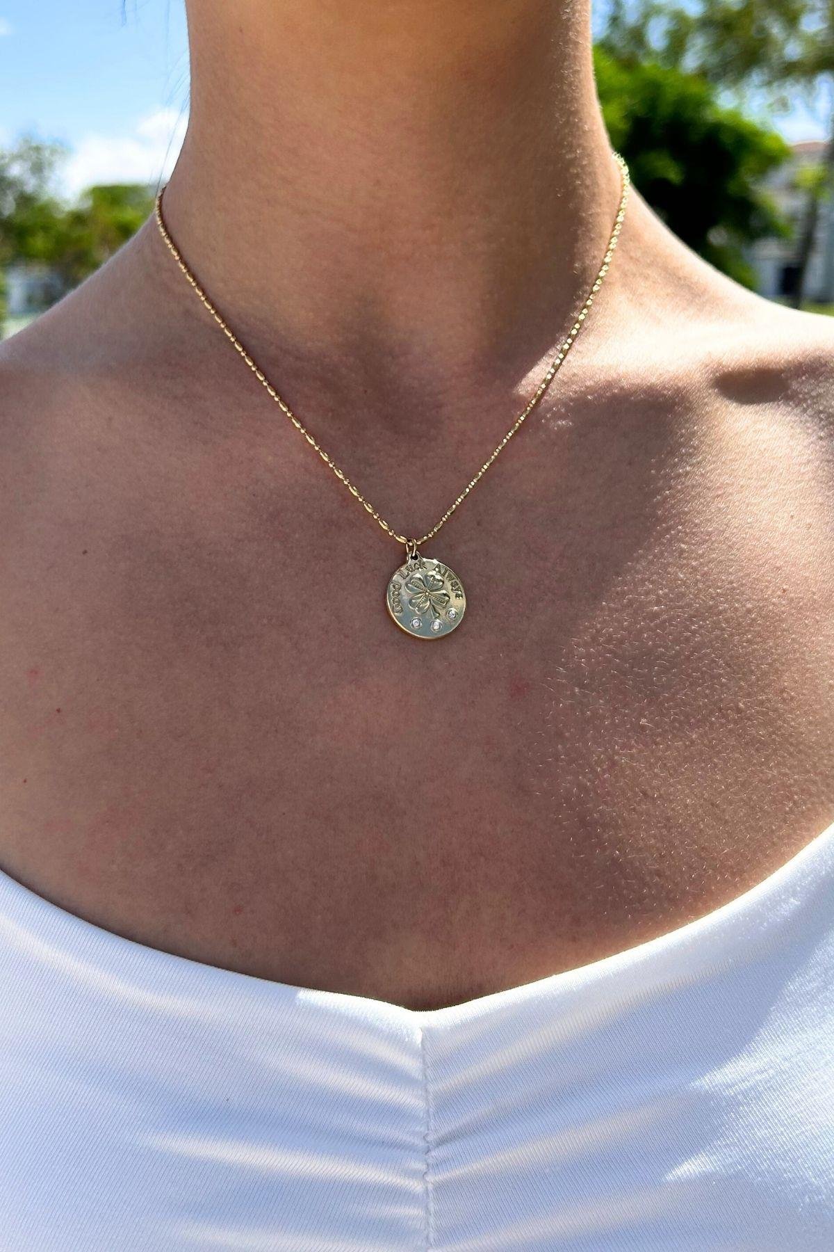 Good Luck Always Figürlü Çelik Şans Kolyesi