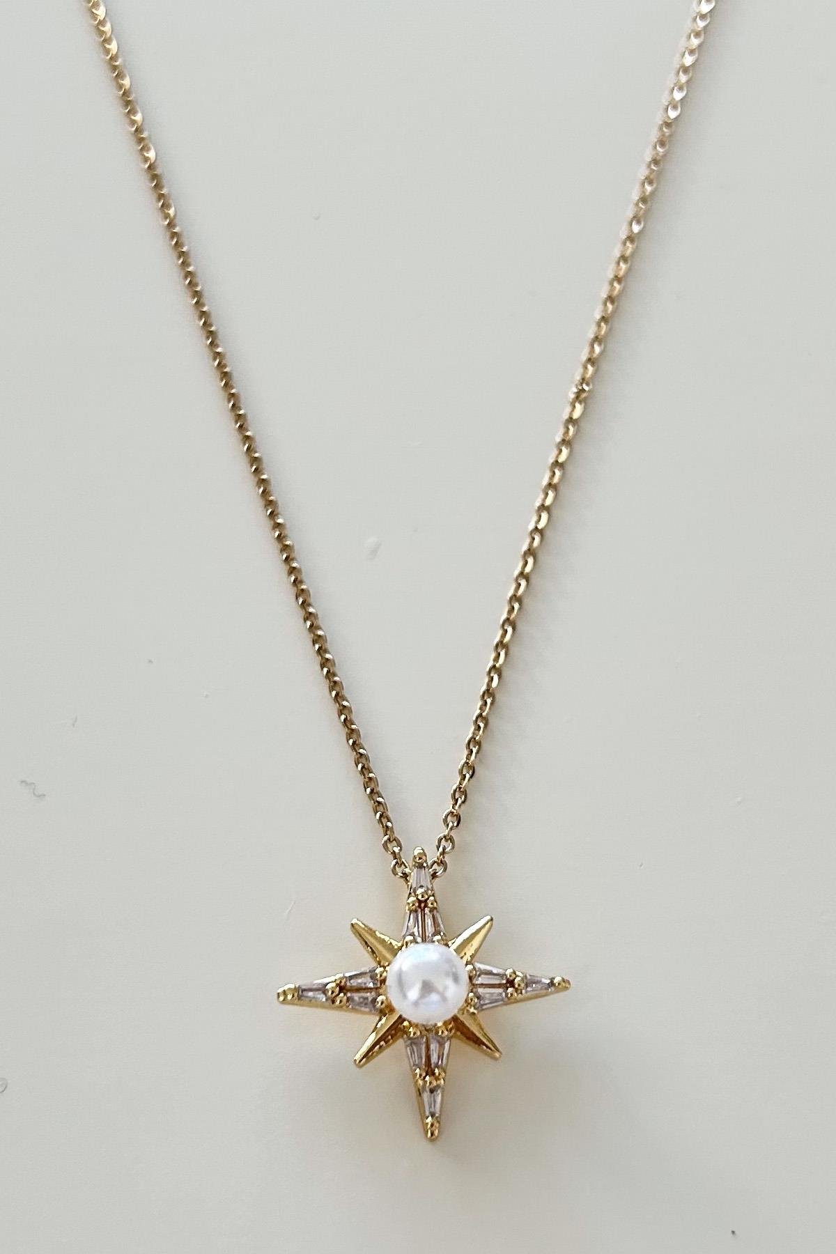 İnci Detaylı Yıldız Çelik Kolye