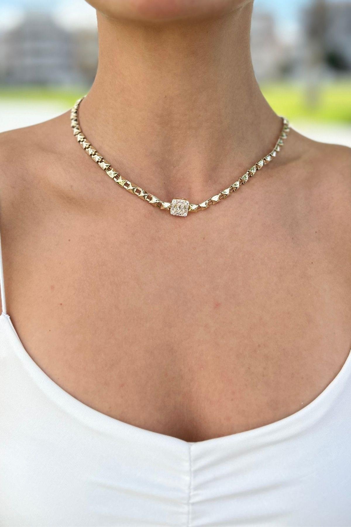 Özel Tasarım Zincirli Baget Taşlı Kolye