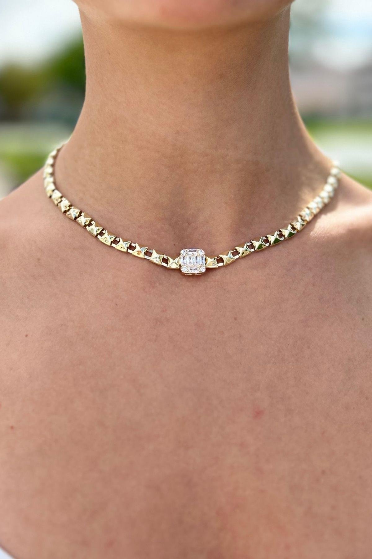 Özel Tasarım Zincirli Baget Taşlı Kolye