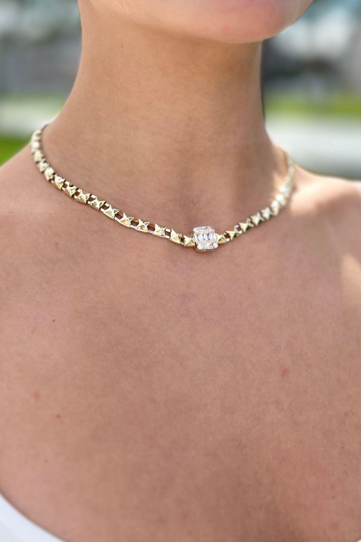 Özel Tasarım Zincirli Baget Taşlı Kolye