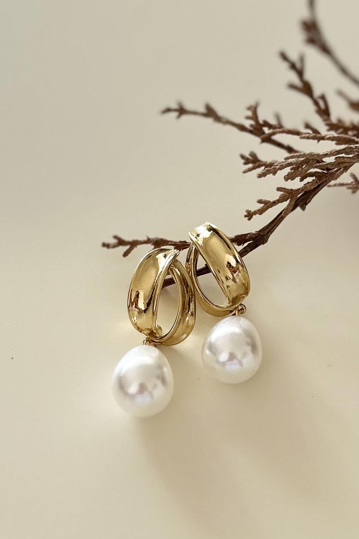 Sallantılı İnci Küpe