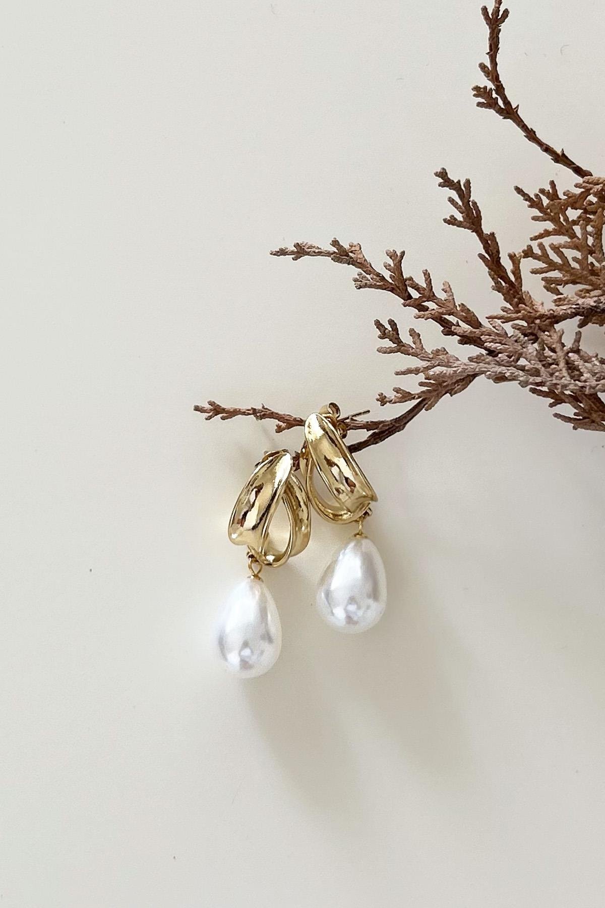 Sallantılı İnci Küpe