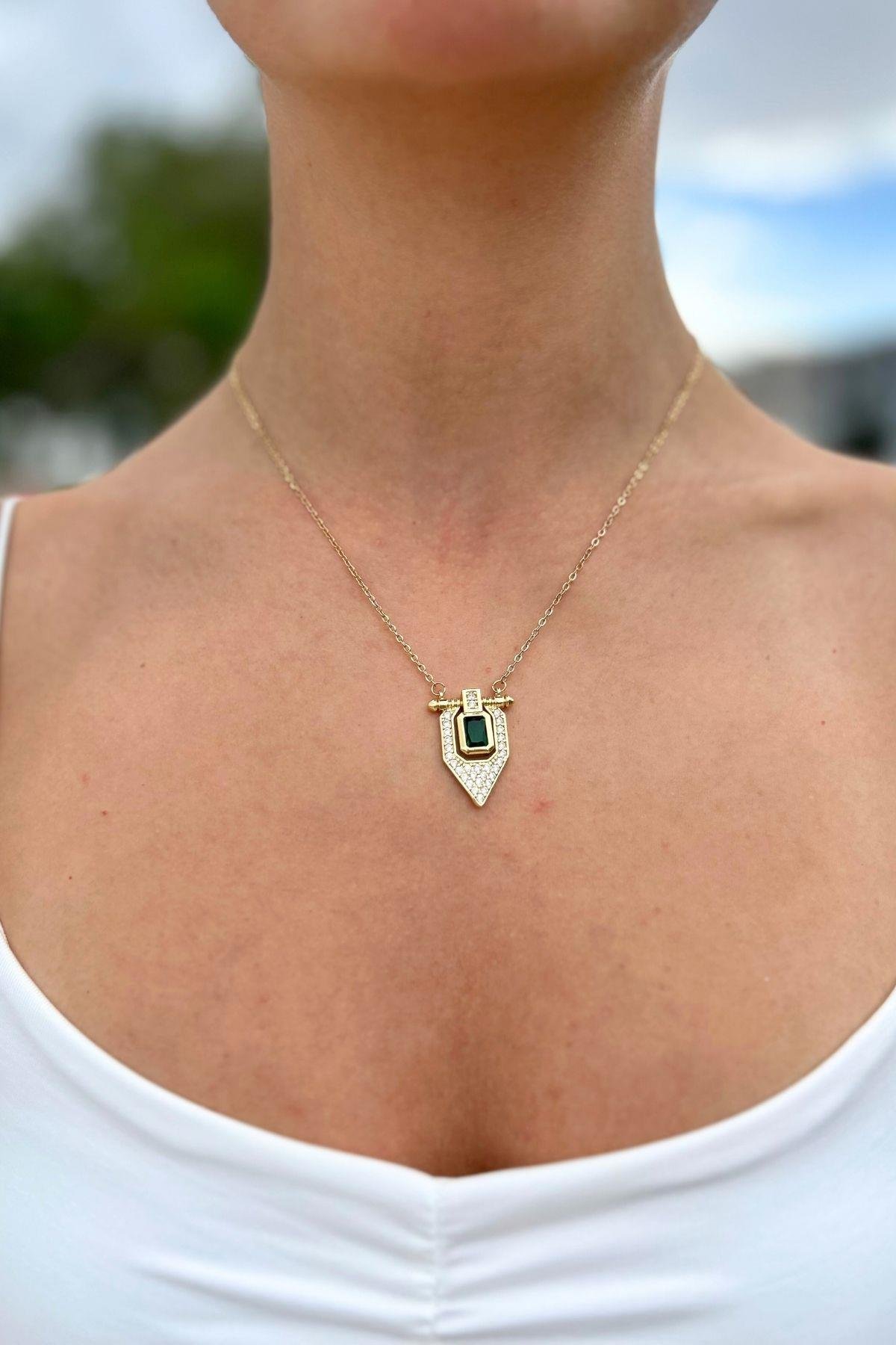 Vip Zirkon Baget Yeşil Taşlı Çelik Kolye