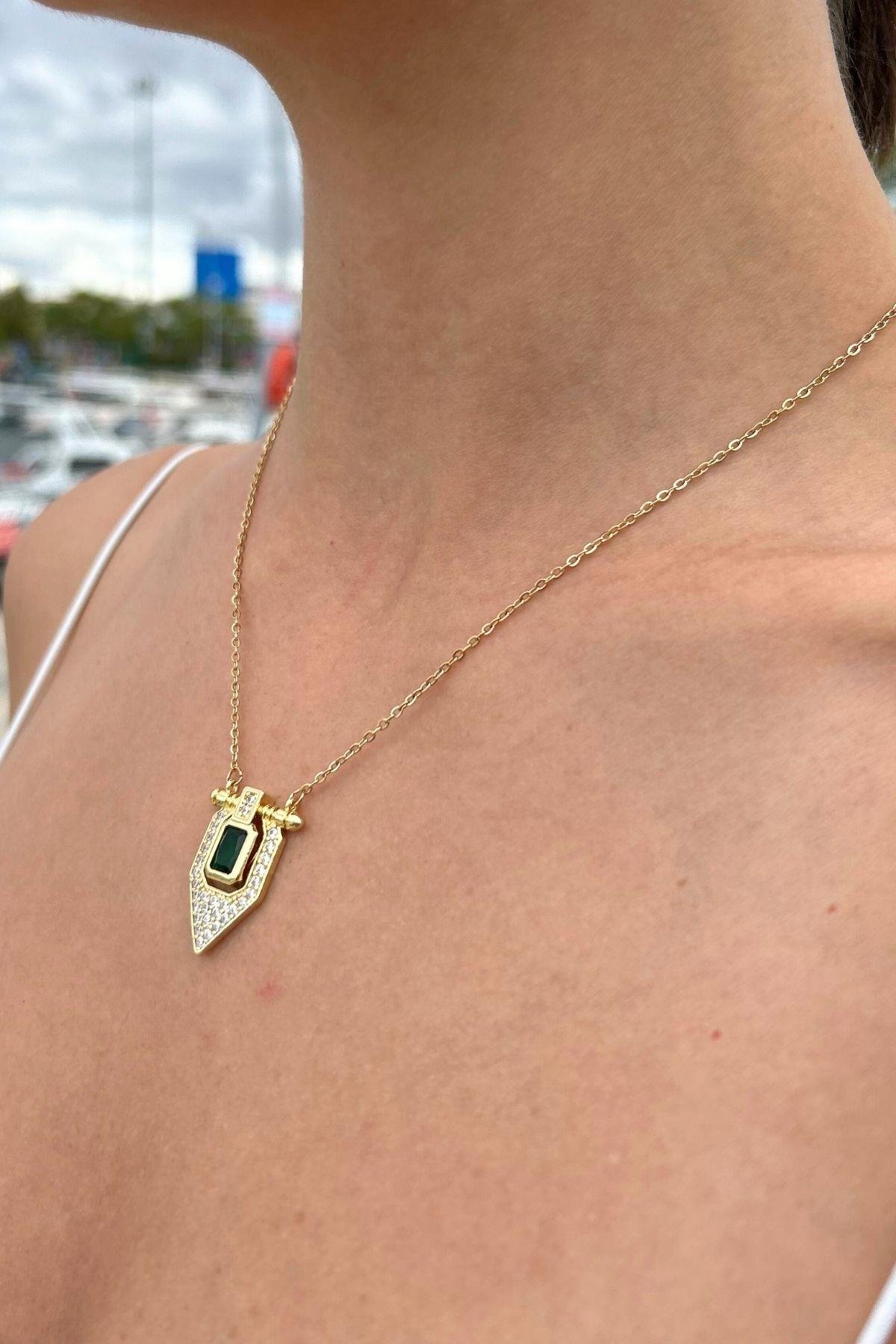 Vip Zirkon Baget Yeşil Taşlı Çelik Kolye