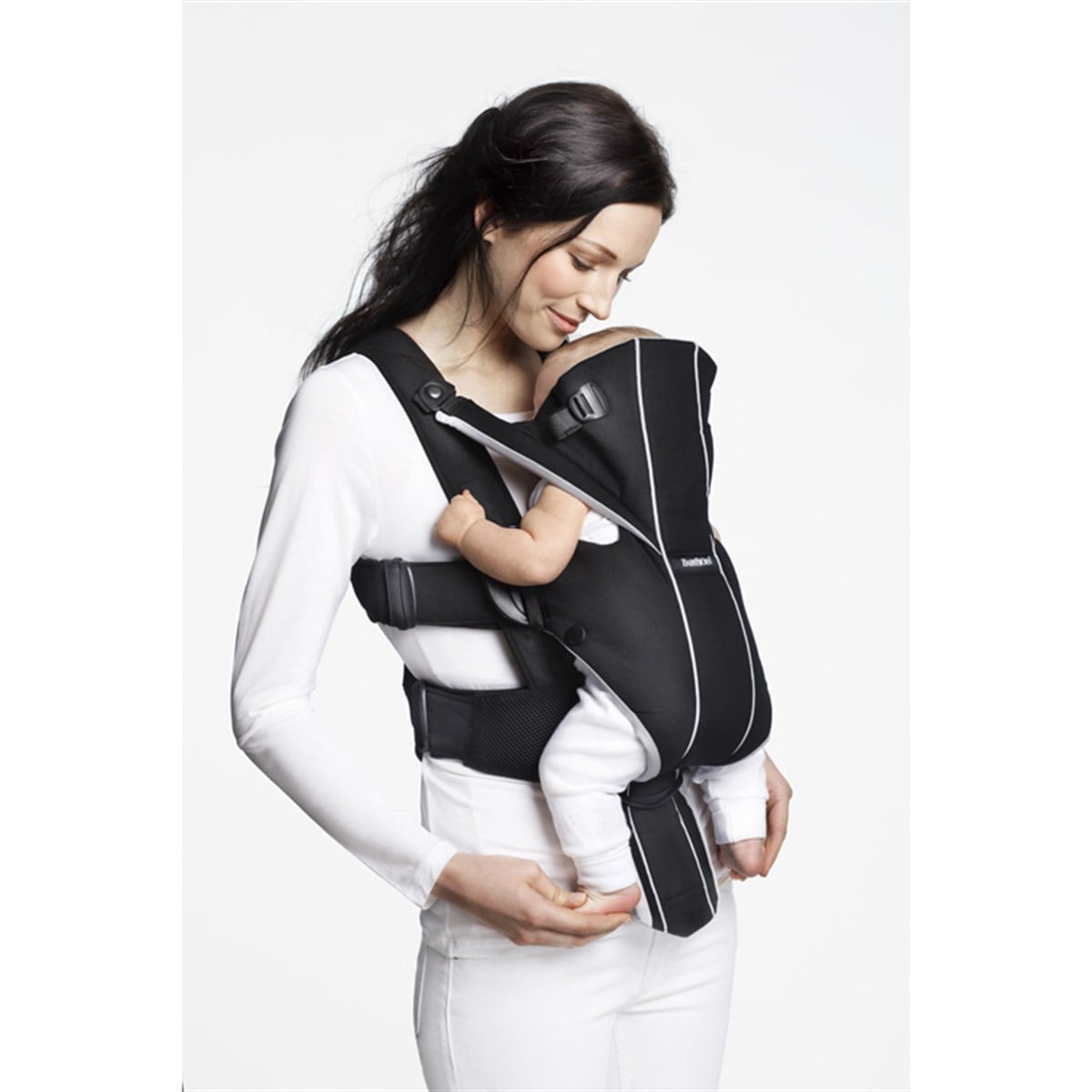 BabyBjörn Kanguru Miracle Black / Silver