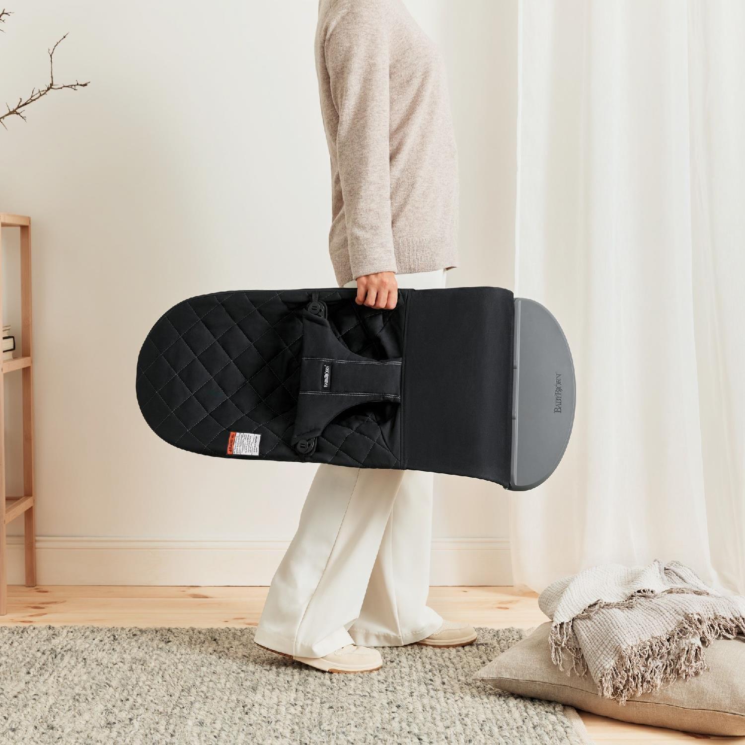 BabyBjörn 2'li Set Black&White Oyuncaklı Bliss Ana Kucağı & Kanguru Mini Woven Black