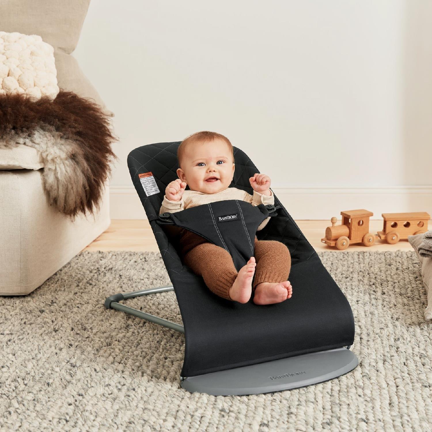 BabyBjörn 2'li Set Black&White Oyuncaklı Bliss Ana Kucağı & Kanguru Mini Woven Black