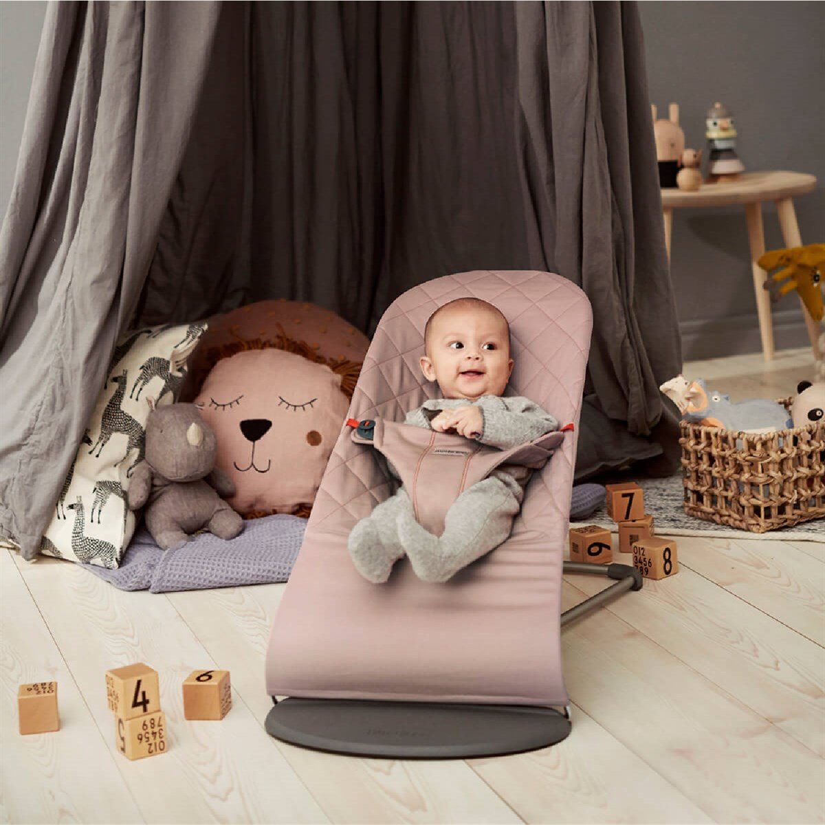 Babybjörn Balance Bliss Ana Kucağı Cotton Oyuncaklı / Old Rose