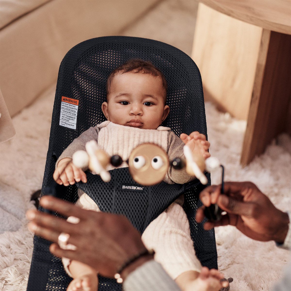Babybjörn Bliss Ana Kucağı Mesh Oyuncaklı / Black