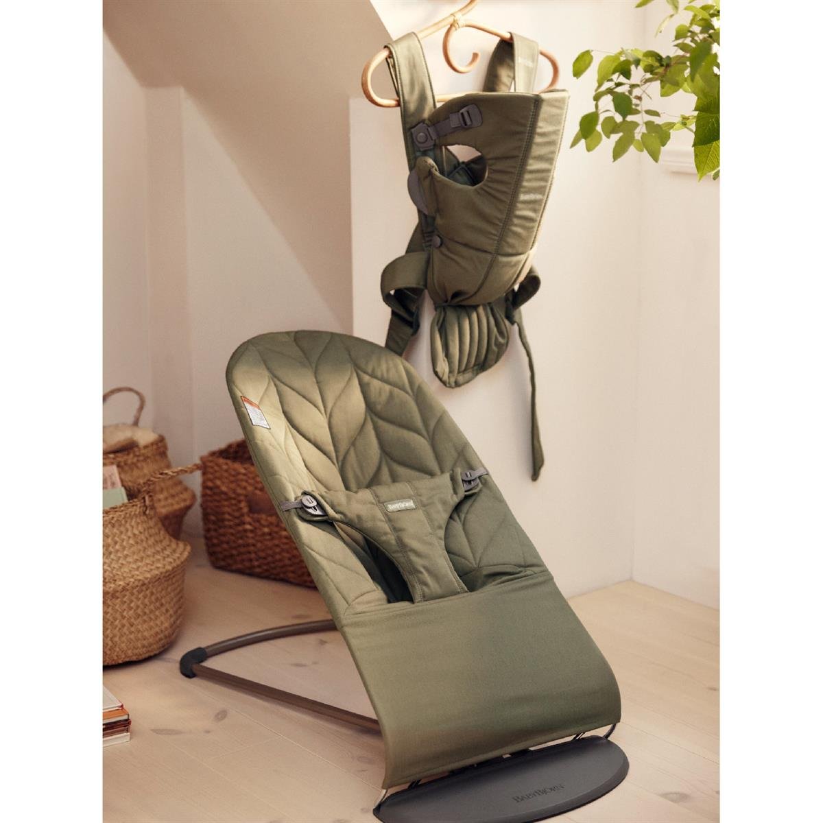 BabyBjörn Bliss Petal Ana Kucağı & Kanguru Mini Cotton Yenidoğan Seti / Dark Green