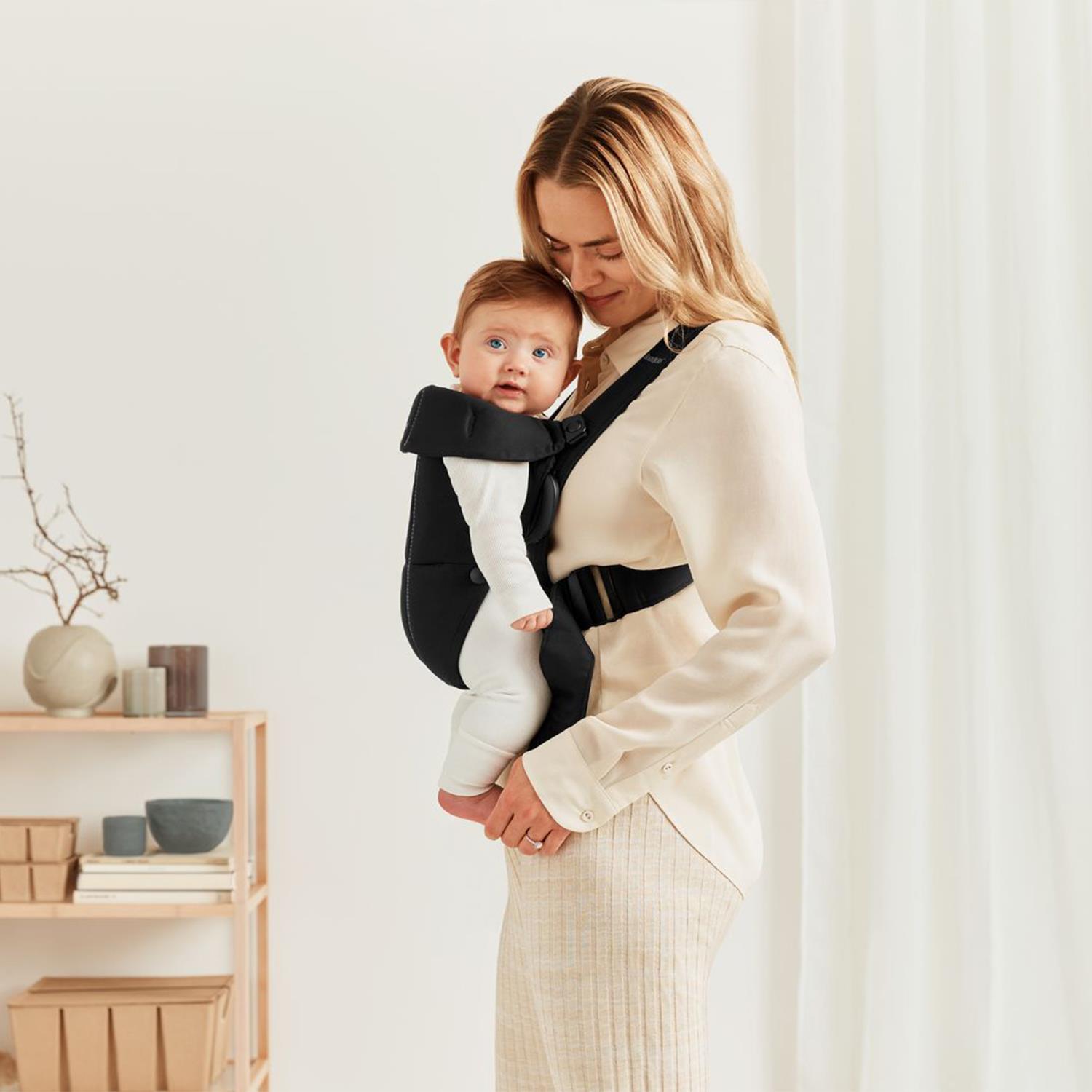 BabyBjörn Kanguru Mini 3D Cotton Woven / Black