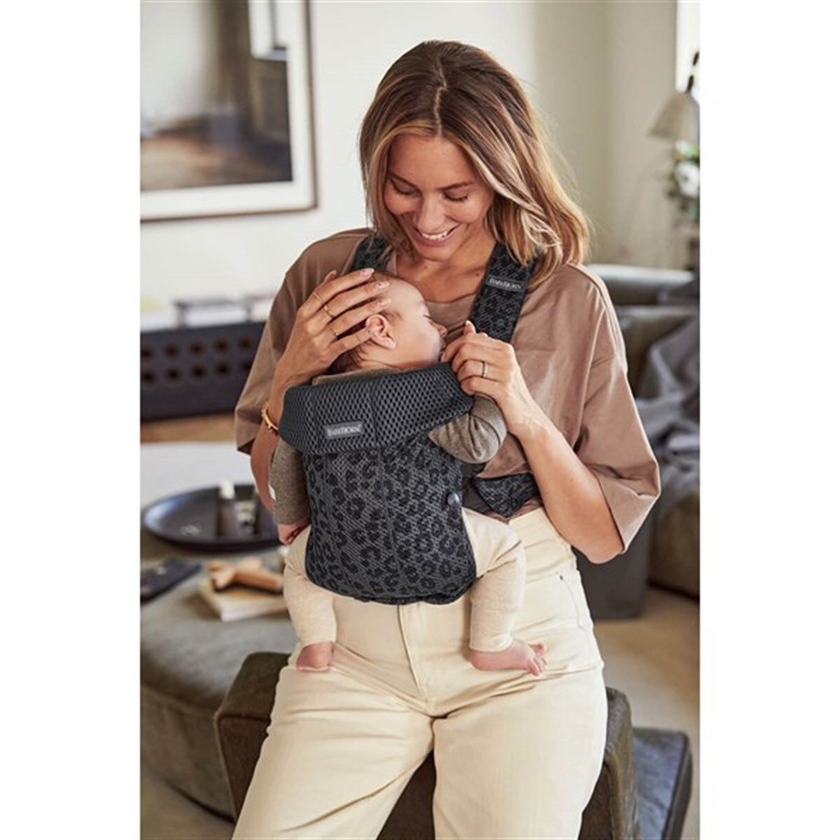 BabyBjörn Kanguru Mini 3D Mesh / Anthracite Leopard