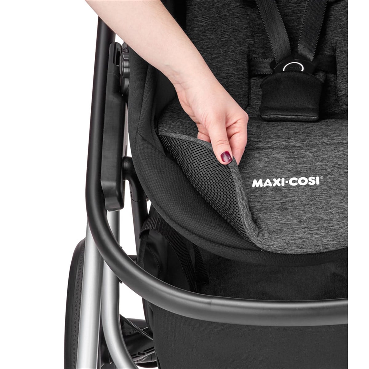 Maxi-Cosi lila Bebek Arabası / Nomad Black
