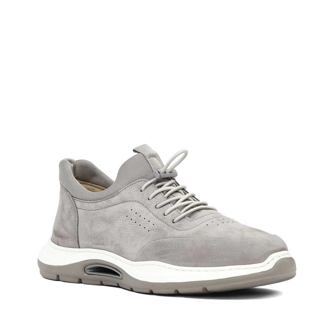 Celal Gültekin Erkek Gri Bağcıklı Kalın Tabanlı Nubuk Deri Sneaker