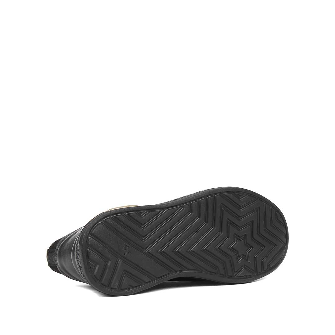 Celal Gültekin Erkek Siyah Bağcıklı Kalın Tabanlı Deri Sneaker