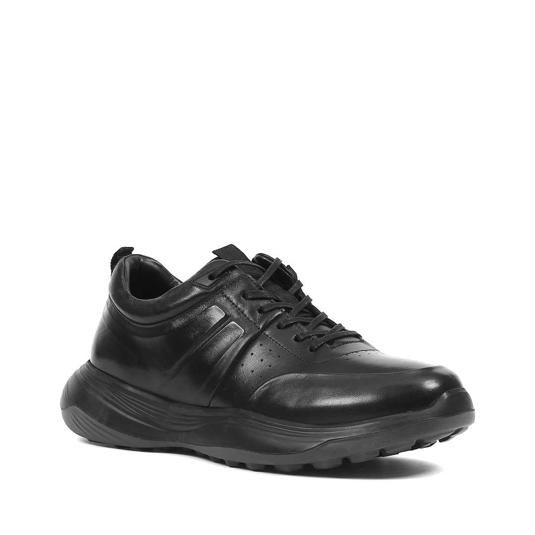 Celal Gültekin Erkek Siyah Bağcıklı Kalın Tabanlı Deri Sneaker
