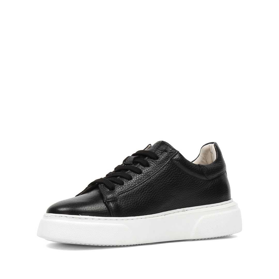 Celal Gültekin Erkek Siyah Bağcıklı Kalın Tabanlı Deri Sneaker